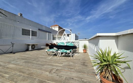 Casa sobre local en venta en El Sabinar – Urbanizaciones – Las Marinas