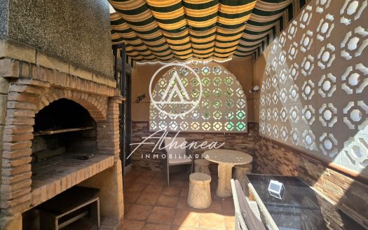 Casa adosada en venta en la gangosa