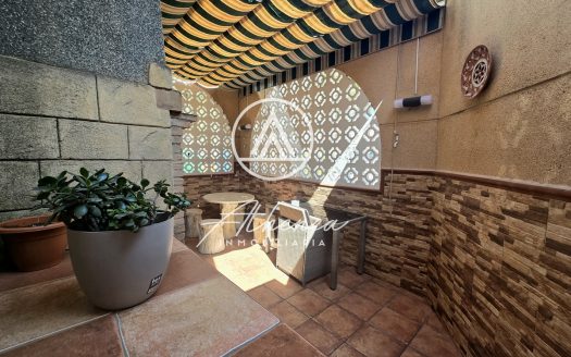 Casa adosada en venta en la gangosa