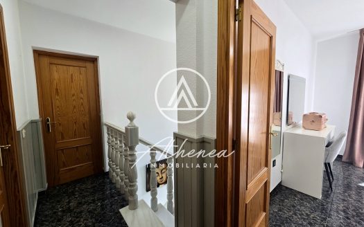 Casa adosada en venta en la gangosa
